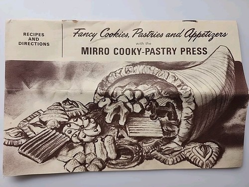Mirro Cookie Pastry Press M-0358-22 COMPLETE w/ 12 discs & 3 Tips Spritz VINTAGE - Picture 7 of 8