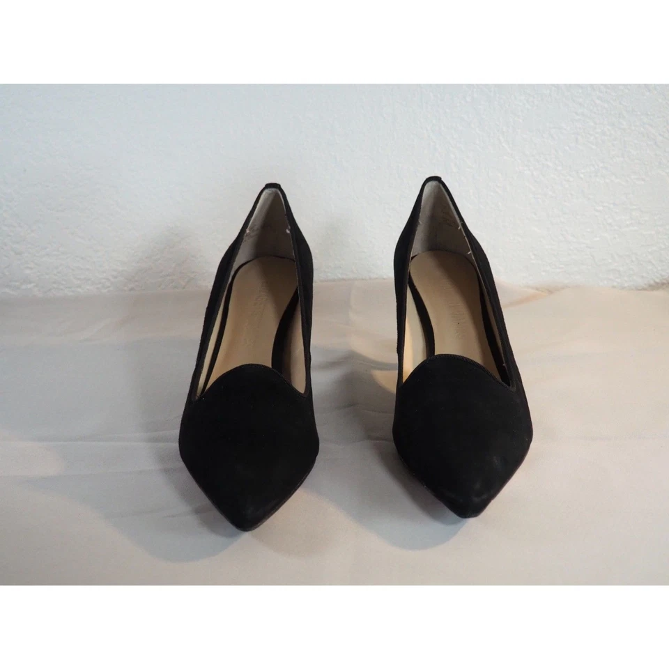 Elizabeth and James Clark bomba chinelo de camurça biqueira pontiaguda, preta tamanho 9 - Imagem 2 de 4