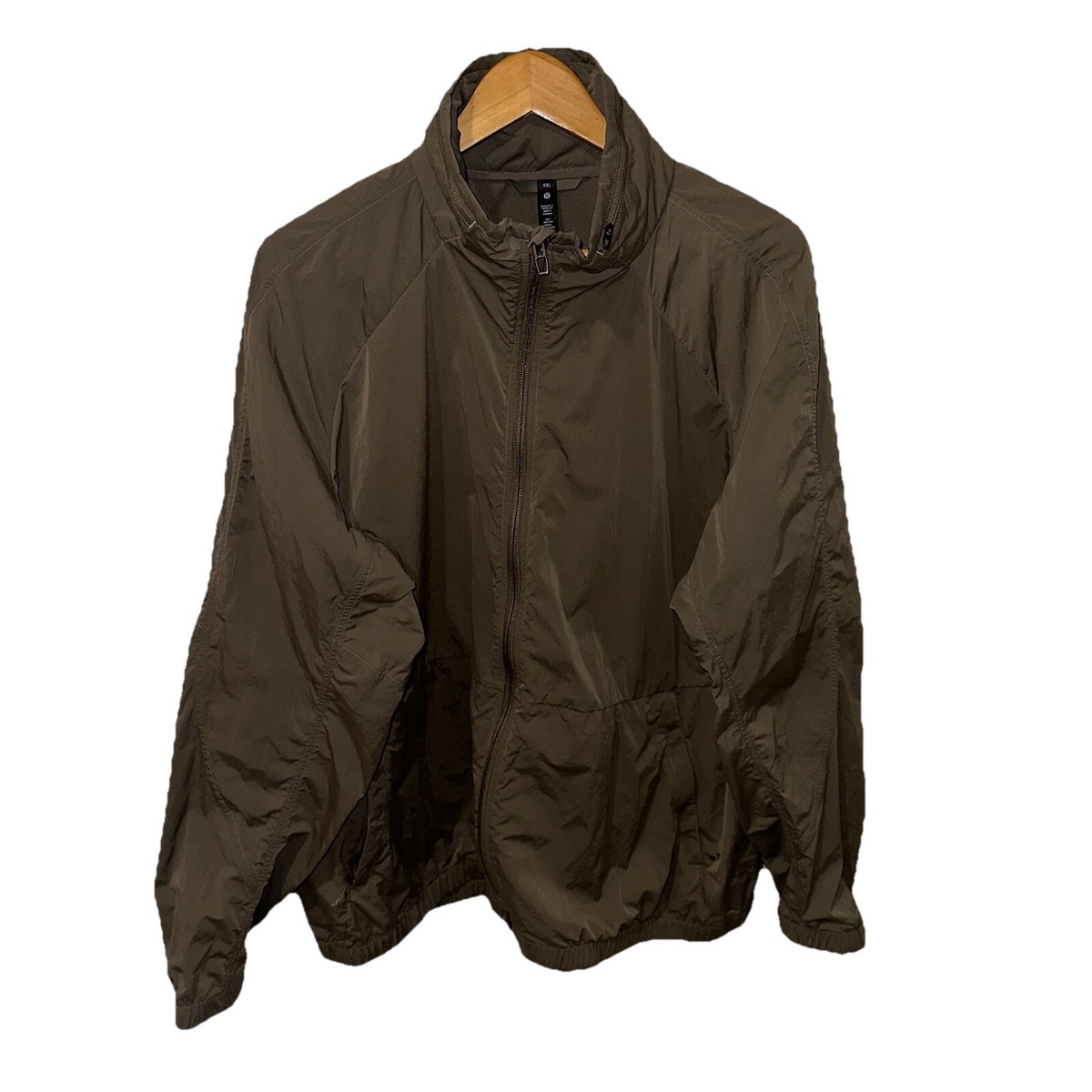 Lululemon Full Zip Hooded Vented Lightweight Sage Green Evergreen