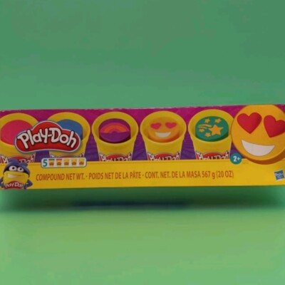 Play-Doh Color Me Happy 5 Play Doh Colors Rainbow Smiley Fave Stars NEW A48