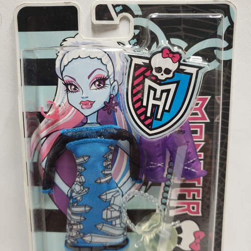 Monster High Abby Bominable Doll Clothes Fashion Pack Daughter of the Yeti 2012 - Picture 2 of 18