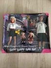 1998 WALT DISNEY WORLD RESORT VACATION SET BARBIE - 20221 - ORIGINAL BOX
