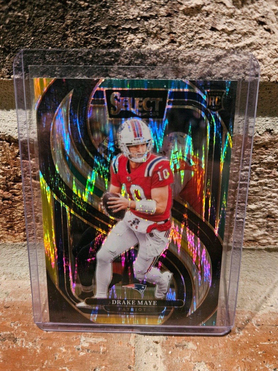 2024 Panini Select - Premier Level Drake Maye #113 Green-Yellow Shock Prizm (RC)