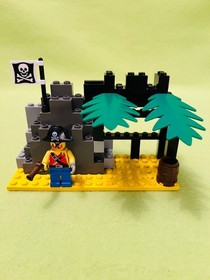 Lego Pirates Pirates 1729 Barnacle Bay Value Pack 1871 1872 1873 Excellent Collection