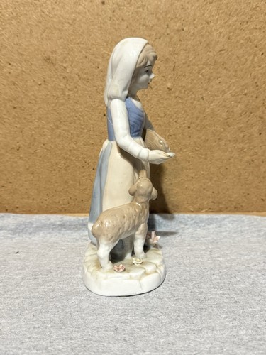 ARDALT Lenwile Porcelain Figurine- Girl with Lamb - Picture 2 of 4