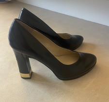 Ladies Size 3.5/4 Nine West Black Patent Shoes High Block Heel 6M Gold 4 Inch