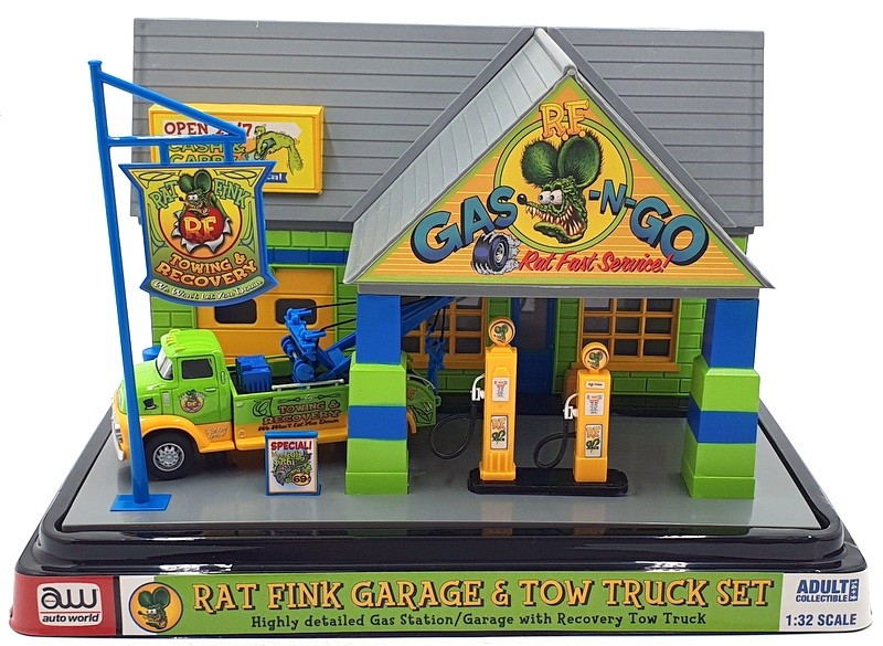 Auto World 1/32 Scale AW317/04 Rat Fink Garage And Tow Truck Set
