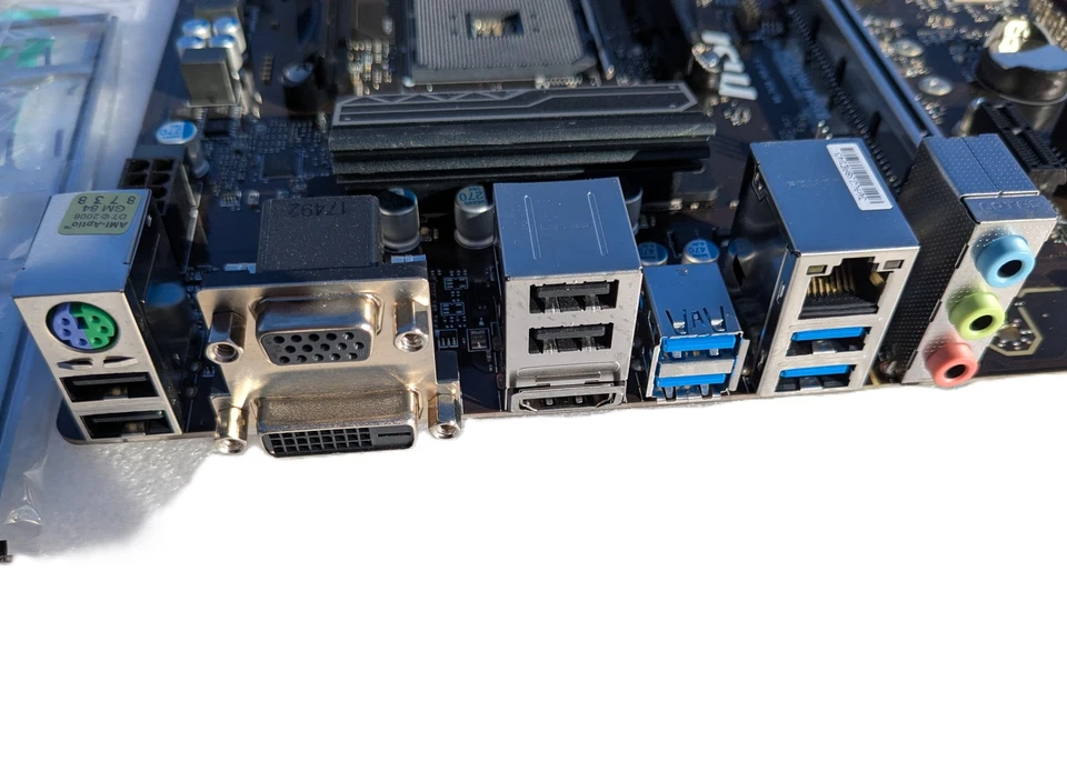 MSI B350M PRO-VDH - AMD B350 - 4x Slots DDR4 - Placa Base mATX Socket AM4 - Imagen 2 de 2