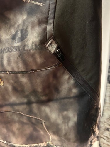 Men's Field & Stream Mossy Oak Camo Windbreaker Size M**see measurements** - Picture 7 of 11