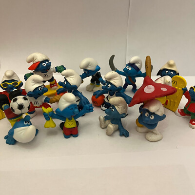 Kleine Schlümpfe Figuren: 14 Figuren (7 McDonalds, 3 Fußball, 4 Divers)