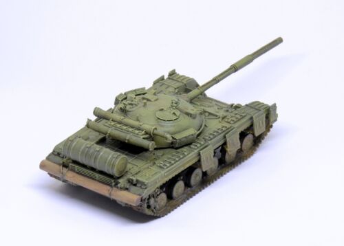 PRO BUILT 1/72 T-64AK - ready model - NEW!!! - Picture 4 of 6