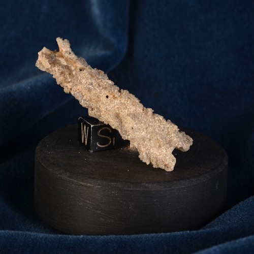 Fulgurite 6,2 cm Lechateliérite 2,9 g impact foudre pierre de foudre - Picture 3 of 5