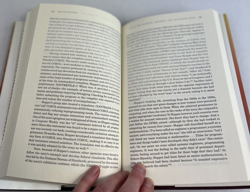 GRACE HOPPER: ADMIRAL OF THE CYBER SEA By Kathleen Broome Williams - Hardcover - Picture 6 of 6