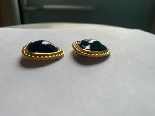 Vintage Pair Signed Bluette Made in France Gold-tone Navy Blue Enamel Shoe Clips - Picture 4 of 9
