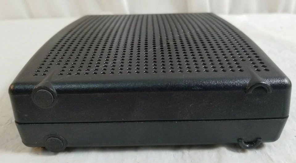 ARRIS CM820 Cable Modem UNTESTED No Cables - Image 3 of 4