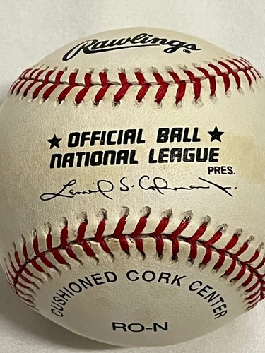 DARRELL EVANS OMLB Baseball Detroit Tigers Atlanta Braves Some Toning - Picture 2 of 3