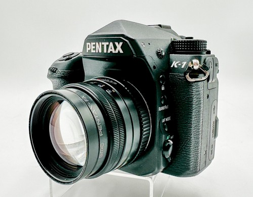 Pentax K-1 Vollformat Kamera Body mit 4 Objektiven & Tasche NM + Zustand Auslöser /10530 - Bild 8 von 21
