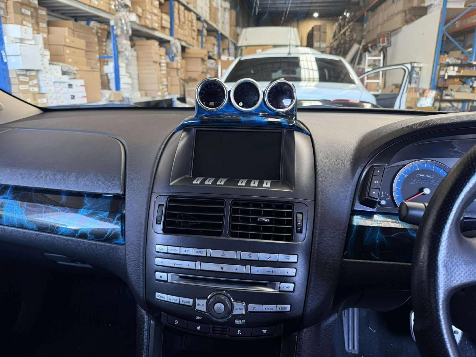 Ford Falcon FG MK2 to MK2 Premium Unit | SatNav +GPS —CarPlay |Android Auto | 8"