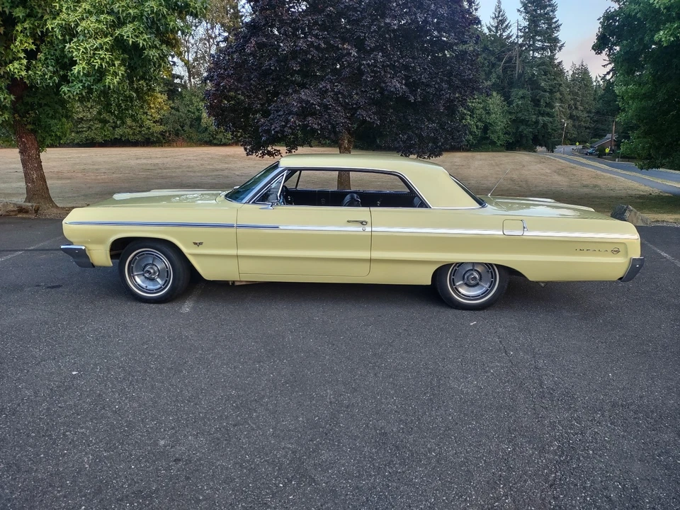 1964 Chevrolet Impala SS - Изображение 2 из 4