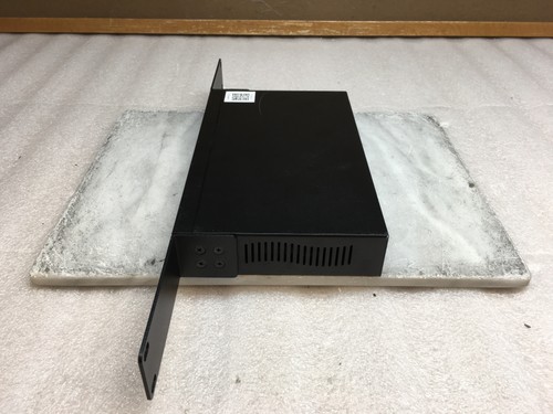 Commutateur réseau Ethernet Dell PowerConnect 2816 16 ports avec oreilles en rack - Photo 7/7