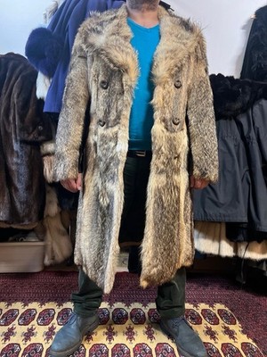 Pelzmantel Herren Kojote LEVY Pelz Mantel Men Real Fur Coat Pelliccia XXL