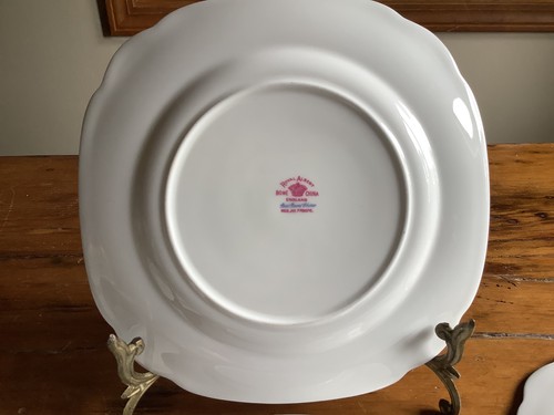 Royal Albert Petit Point 5 Salad Plates & 5 Bread Plates~ Set Of 10 - Picture 4 of 7