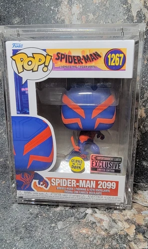 Funko Pop!Marvel Spider-Man 2099 GITD Entertainment Earth Exclusive#1267