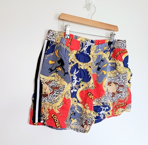 Reclaimed Vintage Looney Tunes Shorts Size L Multicolour Graphic Print Comfort - Picture 3 of 13