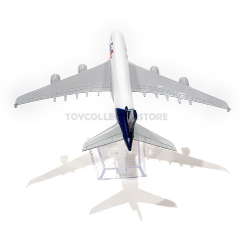 PACK de 3 FedEx, UPS, DHL modelo de avión de carga juguete fundido a presión con aviones de pie - Imagen 7 de 23
