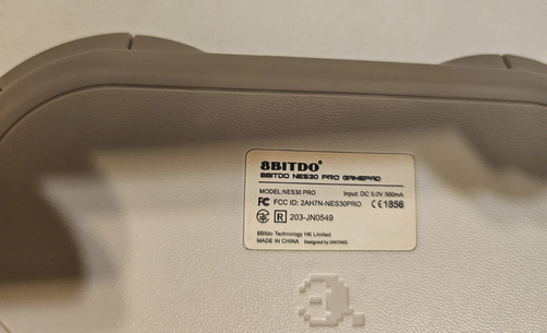 8BITDO NES30 Pro Bluetooth Controller Tested - Picture 3 of 5