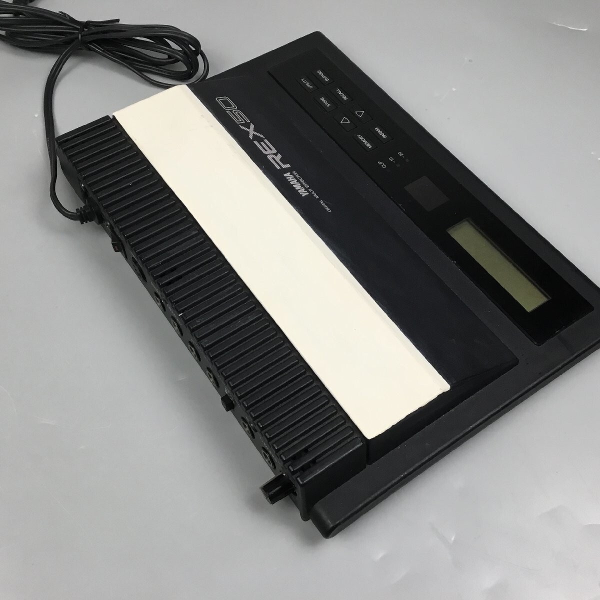 Yamaha REX50 Guitar Multi Effects Processor Vintage 1980s