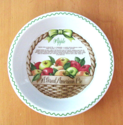 Shafford Great American Pie porcelain pie plate - Apple - 1982 Collectible
