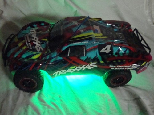 Traxxas Slash 2WD / 4x4, VXL / XL-5 V2 LED underglow kit - GREEN - Picture 2 of 5