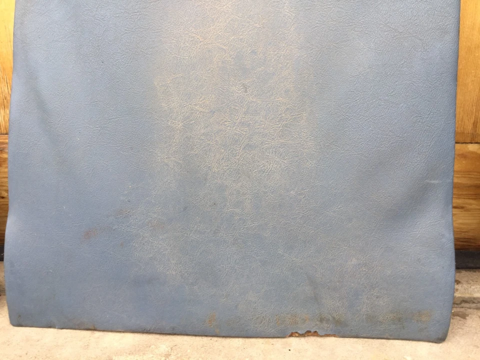 Triumph TR6 • Paneles interiores originales surtidos, azules. Usado. KT1447 Foto 4 de 4