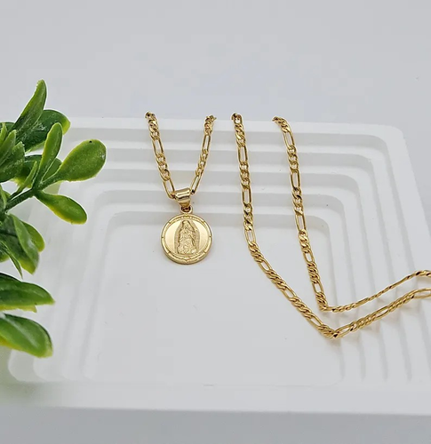 Gold Guadalupe Halskette, kleine Jungfrau Maria Halskette, 2,5 mm Figarokette - Bild 1 von 6