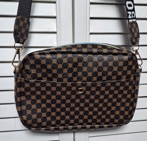 New Kuchen & Bag 1980 Geometric Print Cross Body Shoulder Bag&Coin Purse NWOT - Picture 2 of 8