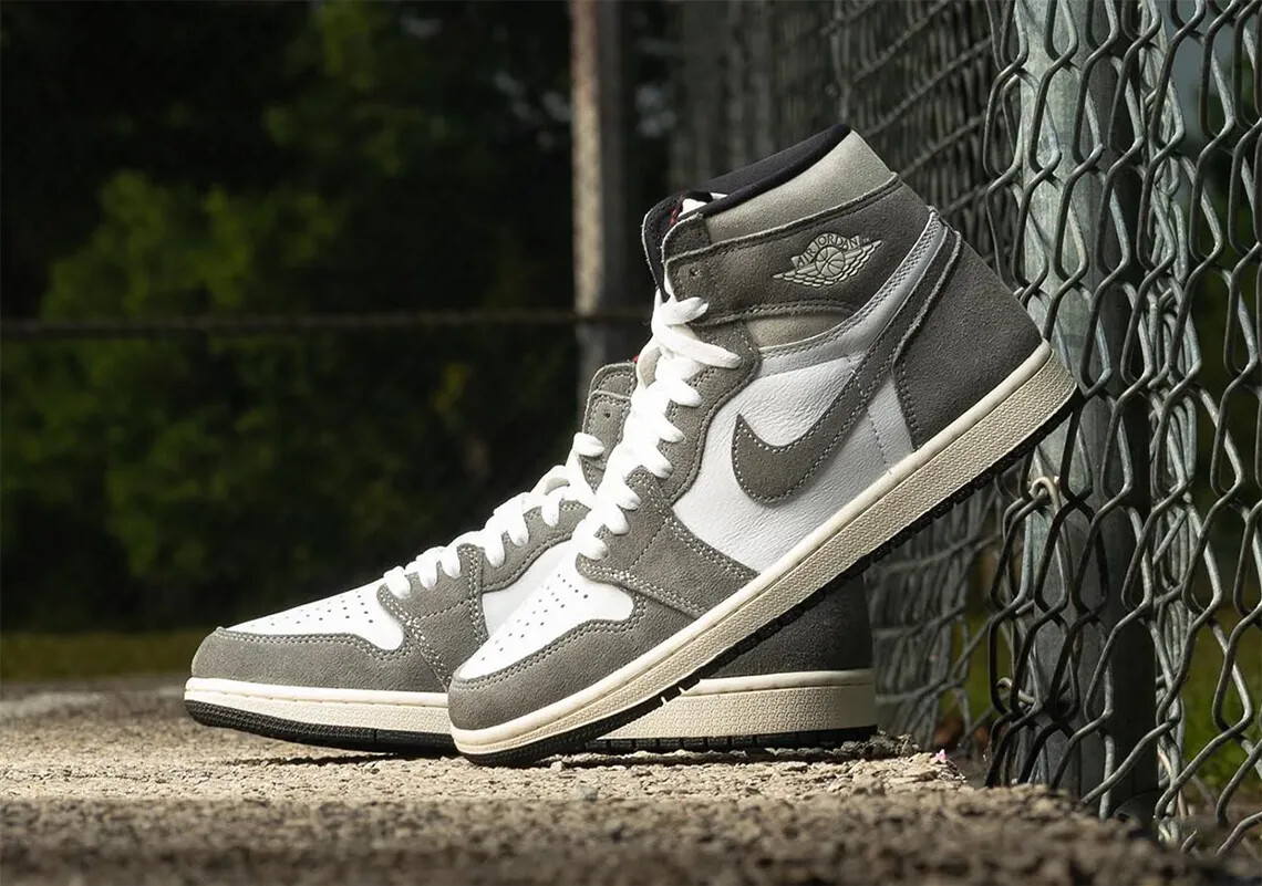 Nike Air Jordan 1 Retro High OG Washed Black DZ5485-051 Mens Nike Air Jordan 1 Retro High OG Washed Black DZ5485-051 Mens