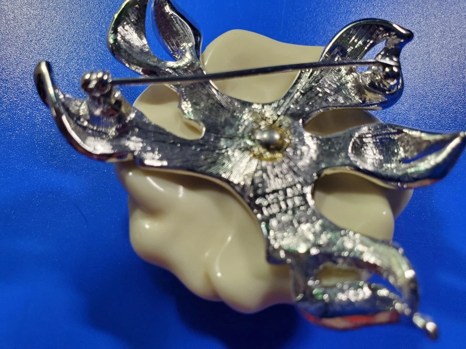 Винтажная РЕДКАЯ брошь Nolan Miller Cream Rose с большой маркировкой - Изображение 3 из 4