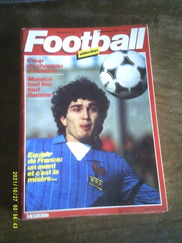 LOT 14 REVUES FOOTBALL SELECTION 1982 1985 PLATINI ROCHETEAU FOOTBALL EUROPEEN - Imagen 8 de 14