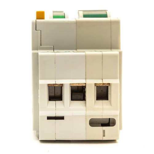 CRABTREE POLESTAR RCBO 602C/103 10 AMP 30mA DOUBLE POLE MCB/RCD TYPE C10 - Picture 7 of 7