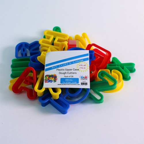 Taglierine in plastica con lettera maiuscola alfabeto confezione da 26 argilla - Foto 4 di 4