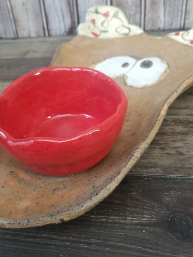 Rudolph Reindeer Studio Pottery Serving Platter Cute Holiday Dish Signed JL - Picture 4 of 13