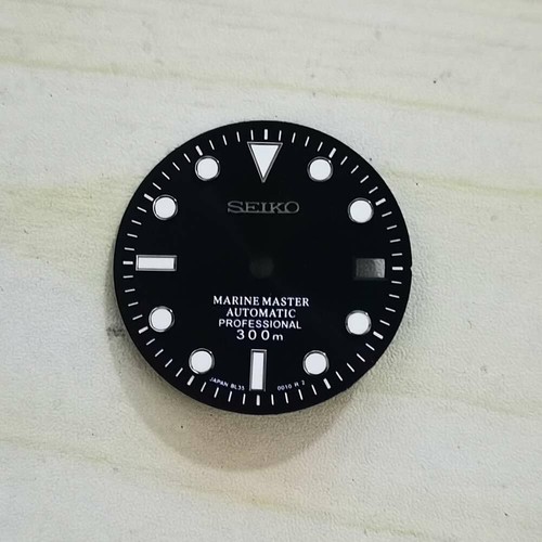29mm Black Watch Dial w/ Green Luminous Replacement Part for NH35 Watch Movement - Picture 2 of 3