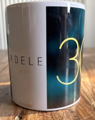 ADELE - 30 - NEW PROMO MUG / ONLY GIVEN TO PEOPLE AT THE RECORD COMPANY - Picture 2 of 4