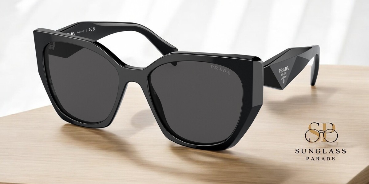 極美品 PRADA サングラス PR19ZSF 1AB5S0 56 Prada PR 19ZSF M (56 - 16) with Grey lenses and Black frame