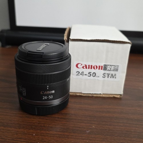 Canon RF 24-50MM f/4.5-6.3 IS STM ottimo - Foto 2 di 5