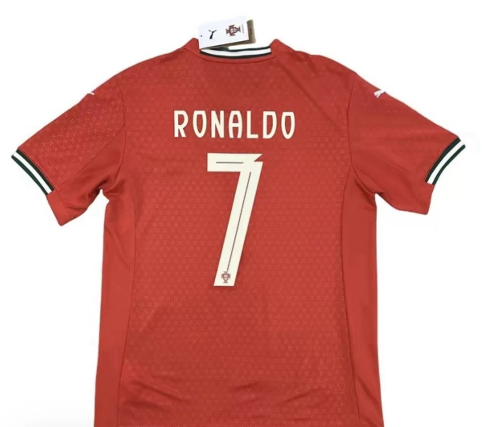 2025 Portugal Home Jersey #7 Ronaldo puma Size small - Image 2 of 4