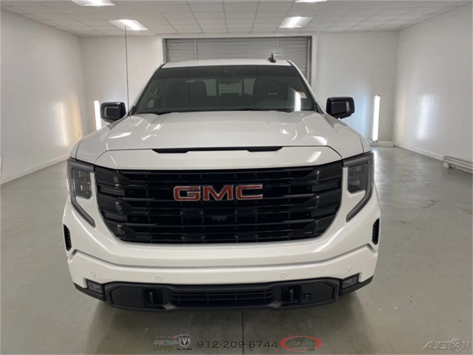 Elevação 2024 GMC Sierra 1500 - Imagem 2 de 4