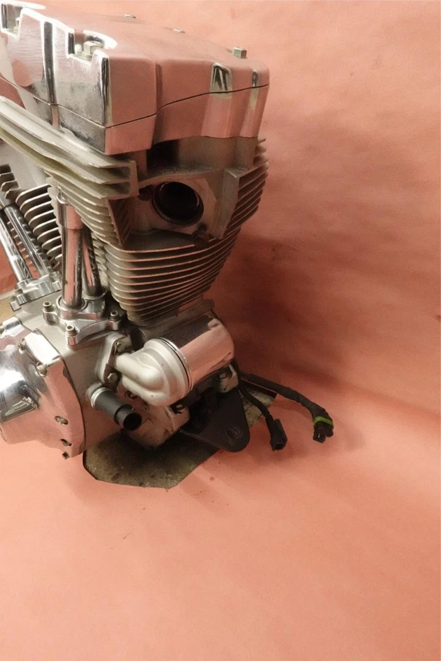 2000-2006 Harley Davidson FLTRI Road Glide COMPLETE ENGINE MOTOR - Image 2 of 4