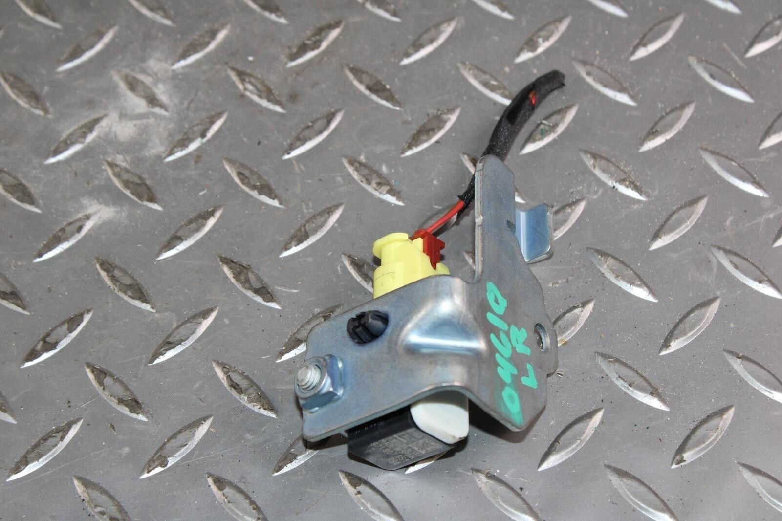 Bentley Continental GT 2020 Left Lateral acceleration sensor P/N 971907651